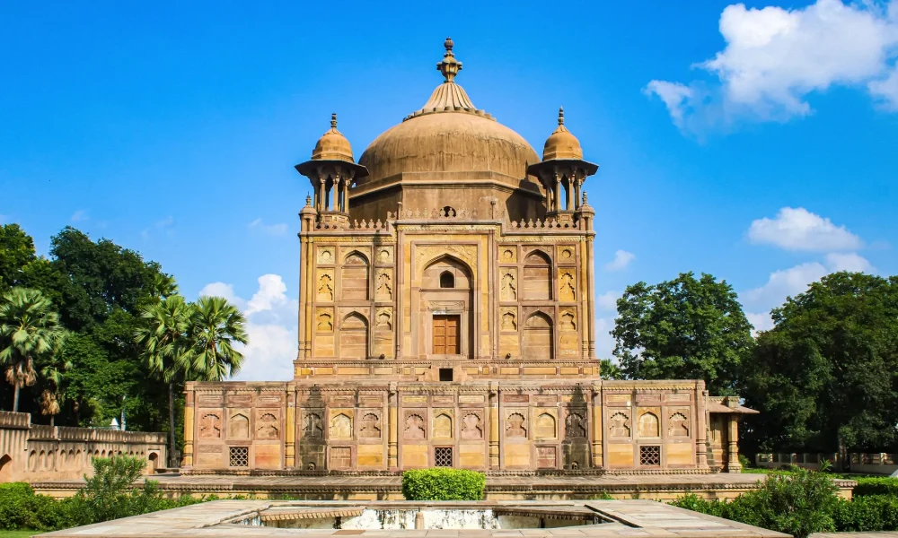 Khusrobagh-Prayagraj-Shashank-Shukla-Kotaha-Shutterstock